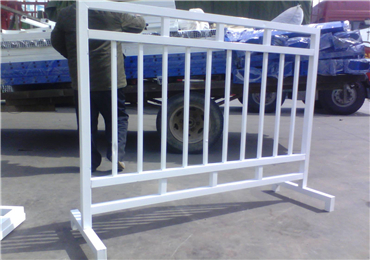 移動護欄03 移動護欄03